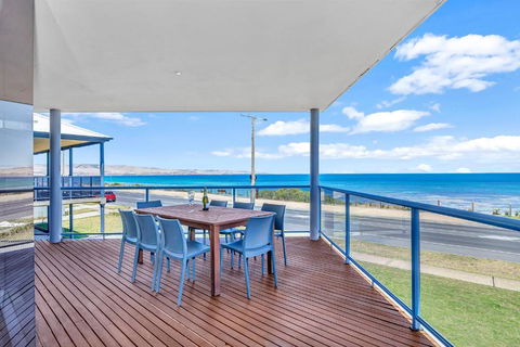 Sail Away - Aldinga Beach - C21 SouthCoast Holidays - Accommodation Directory 0