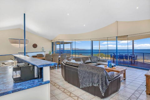 Sail Away - Aldinga Beach - C21 SouthCoast Holidays - Accommodation Directory 3