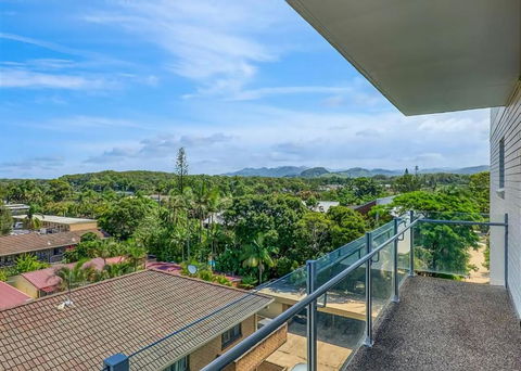 Sail Away - Accommodation Directory 0