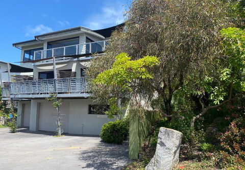 Saltair Luxury Accommodation - Adults Only - Accommodation Directory 1