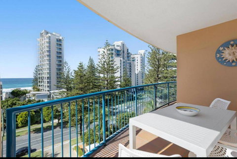 San Mateo On Broadbeach - Accommodation Directory 2