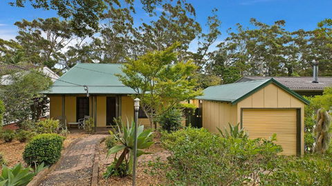 Sanctuary Retreat - Accommodation Directory 1
