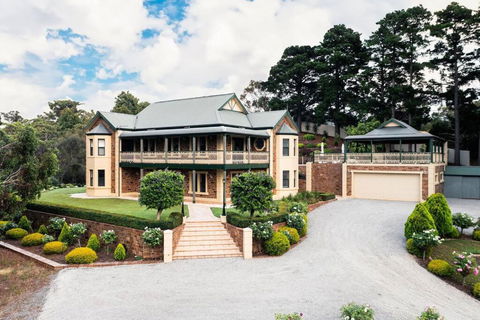 Sand Road Estate - Accommodation Directory 1