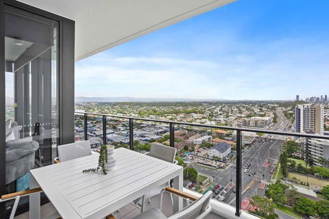Sandbar 124 - Hosted By Burleigh Letting - Accommodation Directory 0
