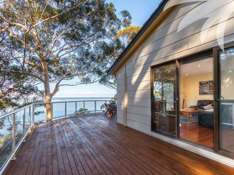 Sandbar View - Accommodation Directory 2