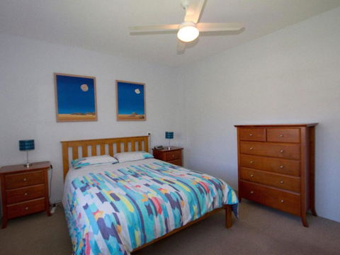 Sandcastle 7 With WiFi - Accommodation Directory 3