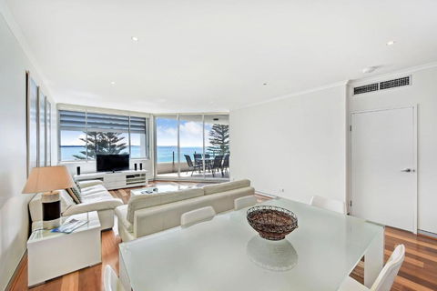 Sandcastle Apartments - Accommodation Directory 3