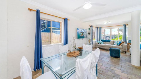 Sandilands 2 - Accommodation Directory 1