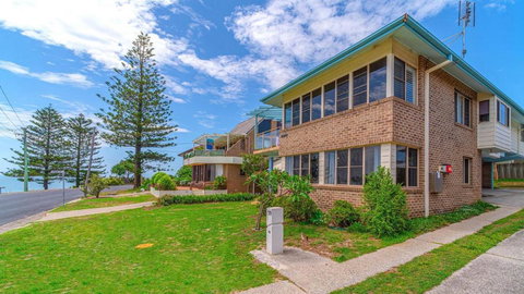 Sandilands 2 - Accommodation Directory 0