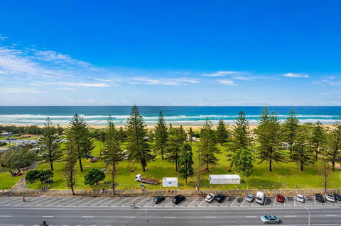 Sandpiper Broadbeach - Accommodation Directory 0