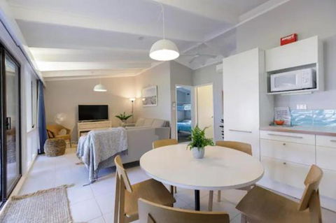 Sandpiper On Smiths Lake - Accommodation Directory 1