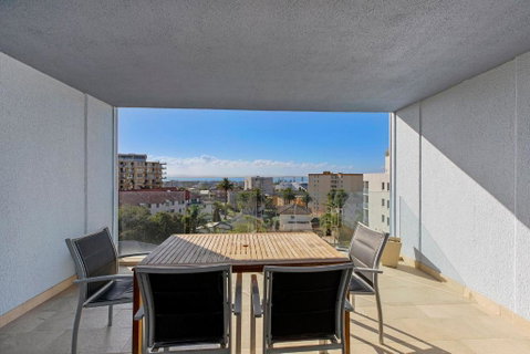 Sandy Cove Apartment The Entrance 29 - Accommodation Directory 1