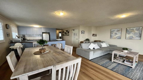 Sandy Cove Unit 6 - Accommodation Directory 2