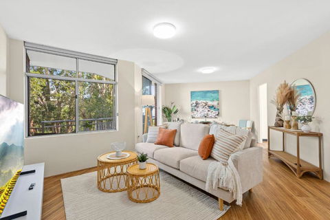 Sandy Feet - Accommodation Directory 1