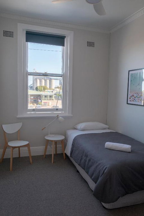 Seven Seas Hotel - Accommodation Directory 0