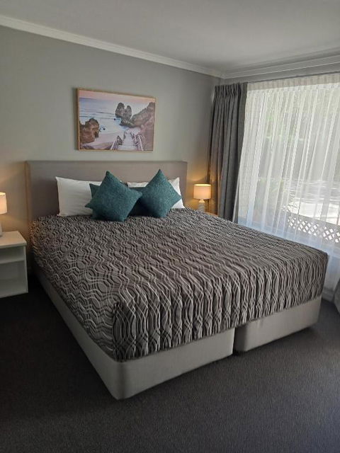 Solomon Inn Motel Figtree - Accommodation Directory 1