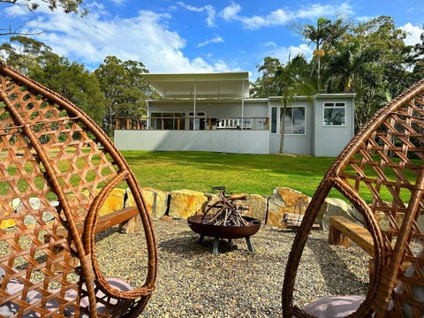 The Escape Home - Accommodation Directory 0