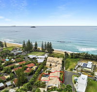 Beachside at Sapphire - Accommodation Directory