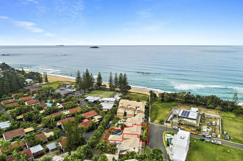 Beachside At Sapphire - Accommodation Directory 0