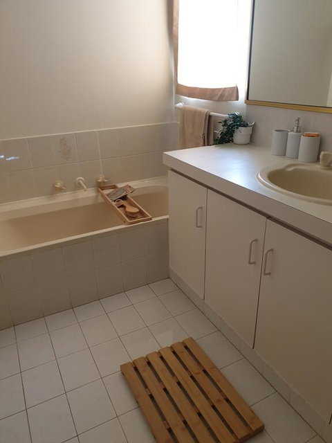 Beachside Retreat - Accommodation Directory 1