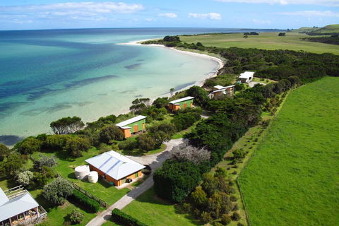 Beachside Retreat West Inlet - Accommodation Directory 0