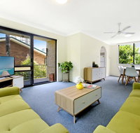 Beachside Unit Near Convention Centre - Accommodation Directory