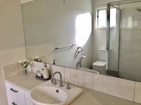 Belle Of Bright And Studio - Accommodation Directory 2