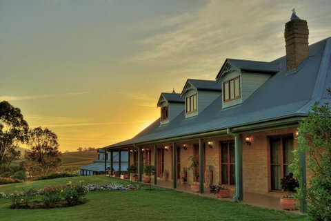 Berenbell Vineyard Retreat - Accommodation Directory 0