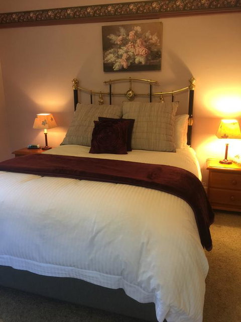 Bessie's Cottage - Accommodation Directory 1
