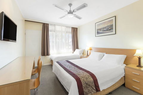 Best Western Governor Gipps Motor Inn - Accommodation Directory 3