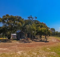Big Tiny Seven Hills Tiny House Tallarook - Accommodation Directory