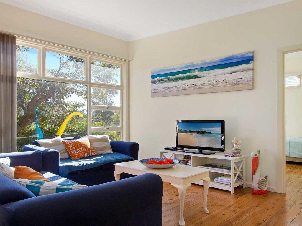 Lake Conjola NSW Accommodation Directory
