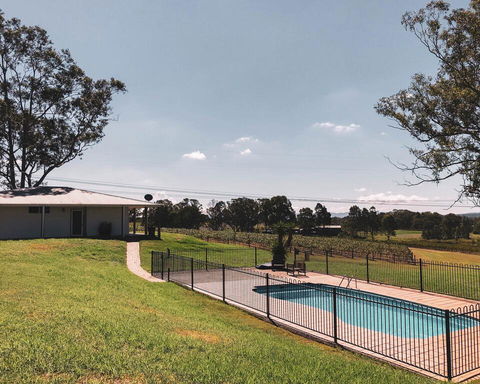 Bimbadgen - Accommodation Directory 3