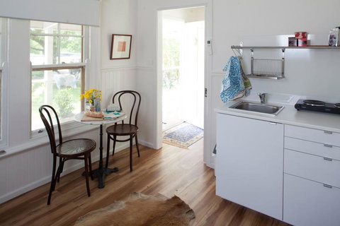 Bird House - Accommodation Directory 3