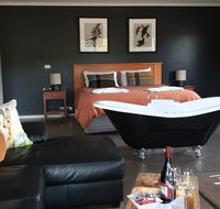 Blaze Rock Retreat - Accommodation Directory