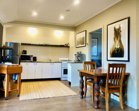The Kabbage - Accommodation Directory 3