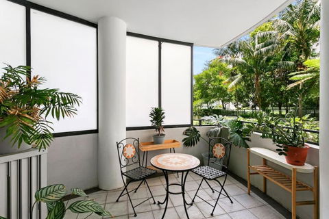 WATT1 - Modern 1 Bedroom Unit In Ultimo - Accommodation Directory 0