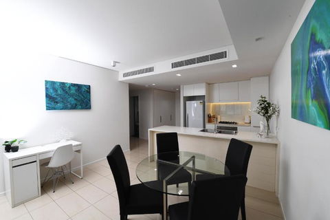 WATERFRONT DARWIN TROPICAL GEM - Accommodation Directory 2