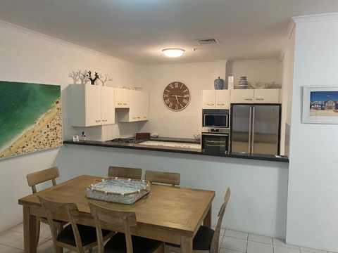 Xanadu Resort - Accommodation Directory 1