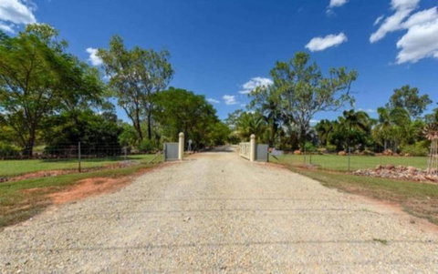 Almost Off Grid Tranquillity - Accommodation Directory 1