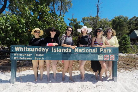 Whitehaven Beach Club - Accommodation Directory 0