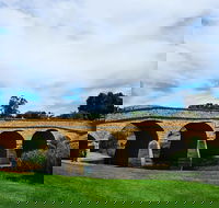 Tasmania 6 Day 'Tour in Circle' - Accommodation Directory