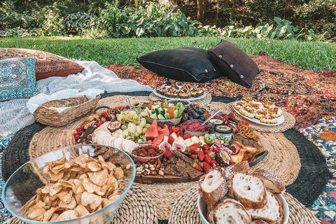 A Picnic In Byron Bay - Accommodation Directory 1