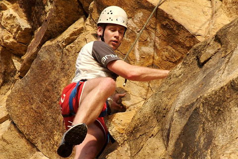 Rock Climbing At The Kangaroo Point Cliffs In Brisbane - Accommodation Directory 0