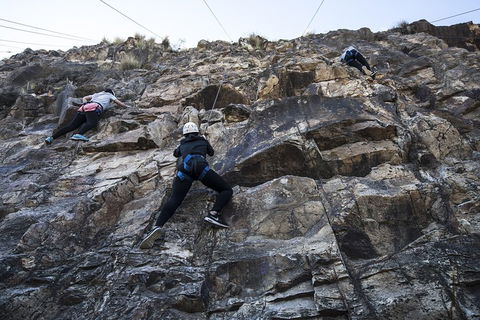 Rock Climbing At The Kangaroo Point Cliffs In Brisbane - Accommodation Directory 4