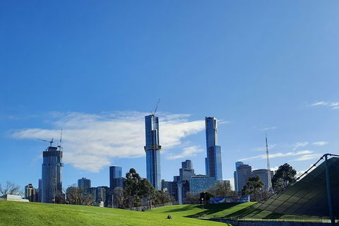 Guided Walking Tour Of Melbourne Yarra River - Accommodation Directory 2