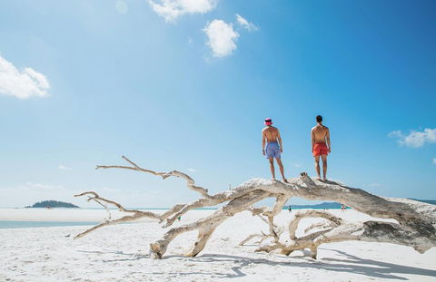 Whitehaven Beach And Hill Inlet Chill And Grill - Accommodation Directory 5