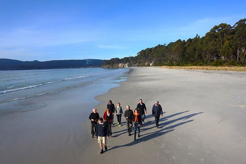 Bruny Island Traveller - Gourmet Tasting And Sightseeing Day Trip From Hobart - Accommodation Directory 5