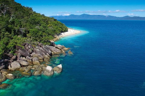 Fitzroy Island Catamaran Transfers From Cairns - Accommodation Directory 1