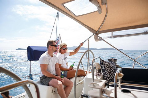 2-Night Private Charter Aboard Cruising Yacht Milady - Accommodation Directory 3